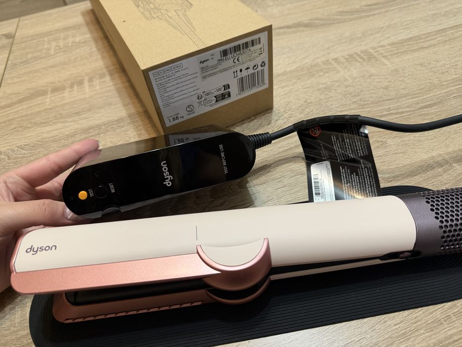 Преса за коса Dyson HT01 Airstrait™, керамично розово/розово злато