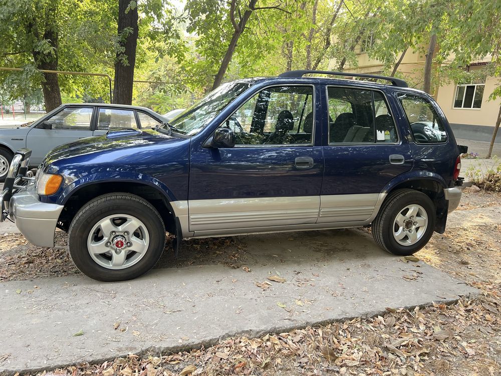 Продаю KIA Sportage 1 го поколения