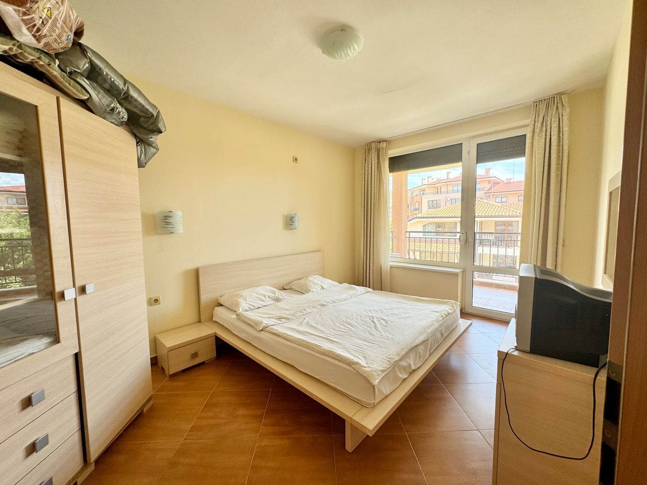 Продава се Двустаен апартамент в Свети Влас - 63 кв.м за 1295 €/кв.м - Снимка #3