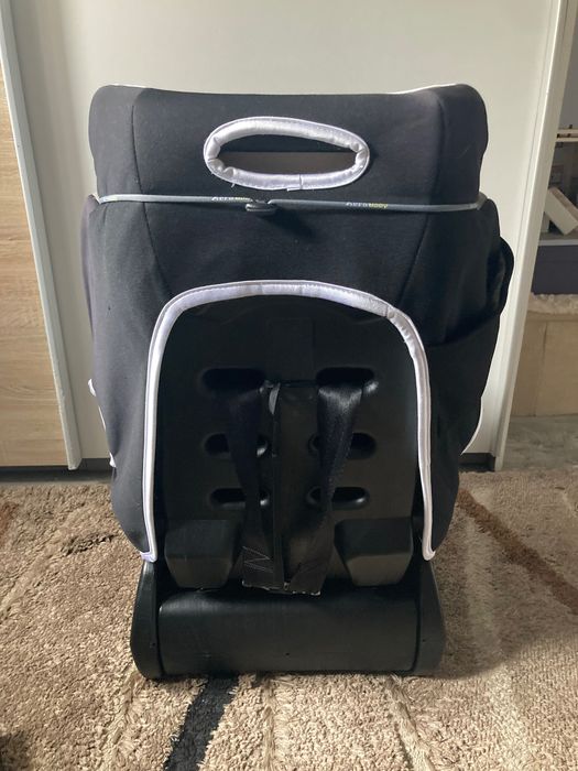 Scaun auto copii caretero reglabil