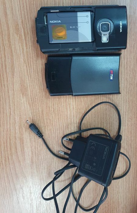 telefon Nokia N70 lcd color functional camera foto video taste necodat