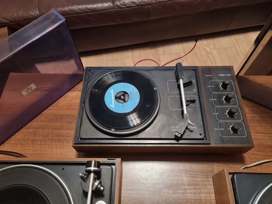 Pick-upuri pentru cea mai bună muzică! Avem și vineri pentru ele...