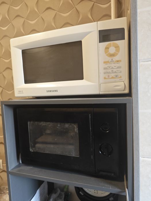 2 микроволновки рабочие