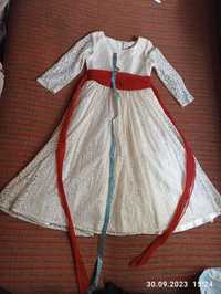 Белое платье на 6-11лет