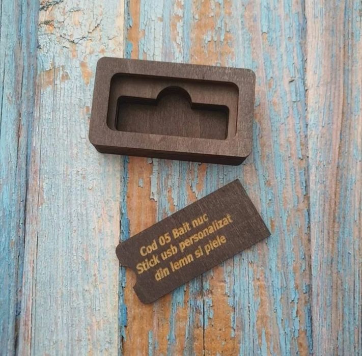 Cutie stick usb personalizata