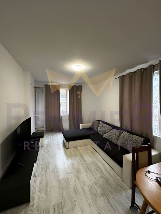 Дава се под наем Двустаен апартамент в Варна, Гранд Мол Варна - 76 кв.м за 484.5 € - Снимка #3