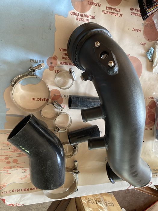 Charge pipe за N54 135i 335i e82 e83 e90/93