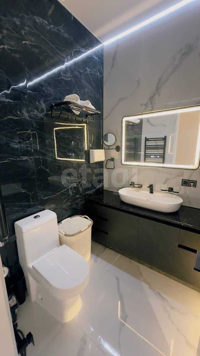 Продается в Центре новостройка ЖК Оксарой, рядом Паркентский. ID: 5К