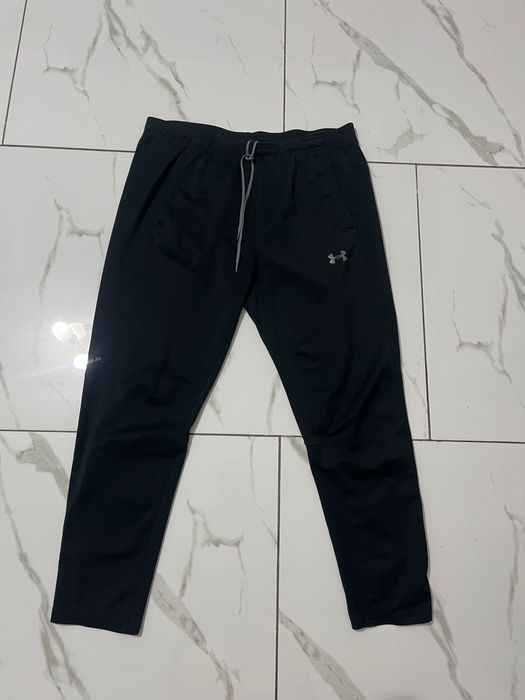 Pantaloni de trening under armour barbati marimea xl