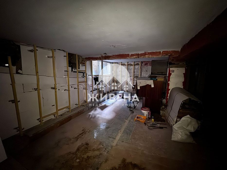 Отдава под наем помещение, заведение, 210 кв.м, Център, Варна