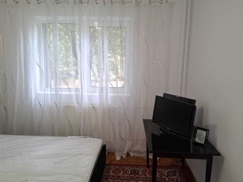 inchiriez apartament 2 camere