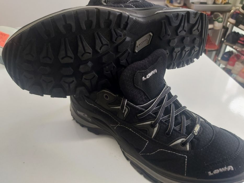 Туристически LOWA 42