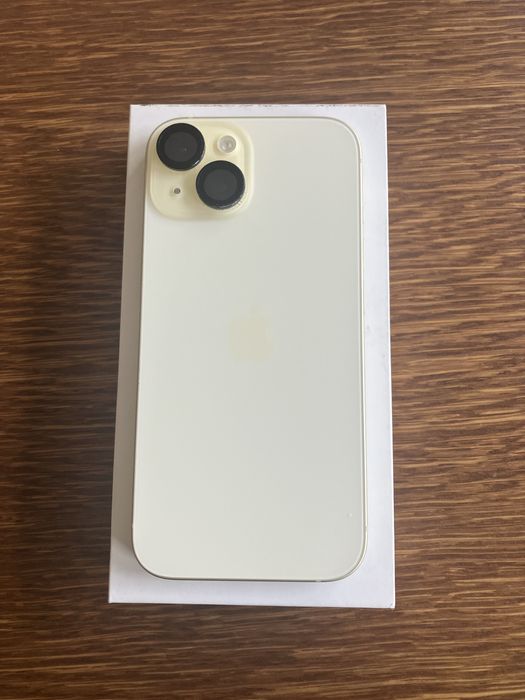 Iphone 15  128gb yellow