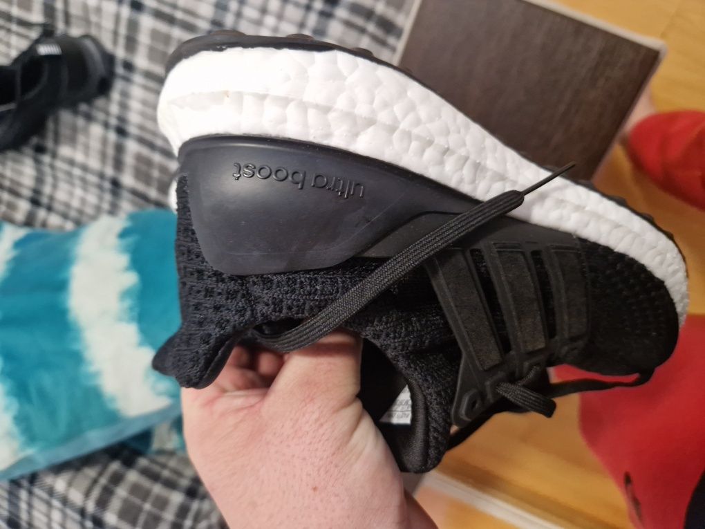 Adidasi adidas ultra boost nr 38