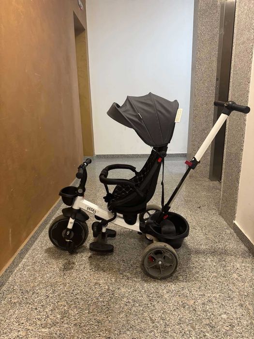 Детска триколка.