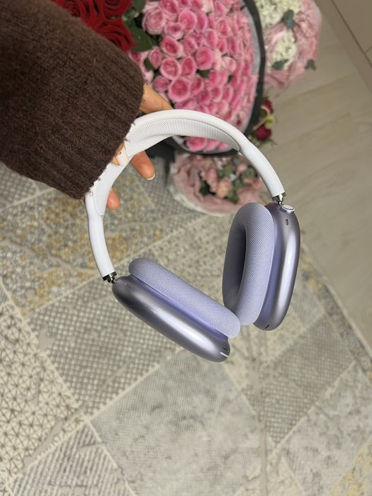 Продаю AirPods Max 2