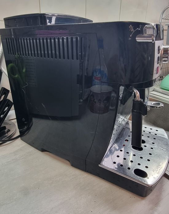 Кафемашина Delonghi Magnific S