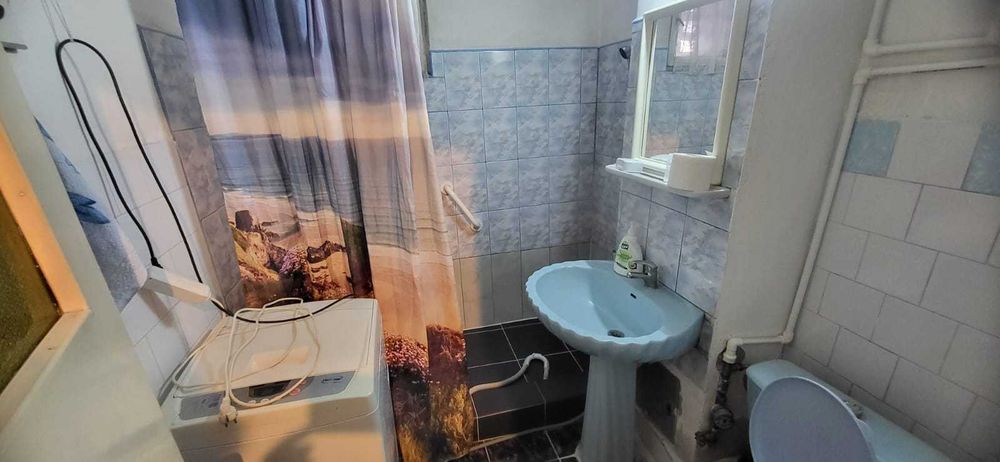 Apartament 3 camere decomandat Micro 18