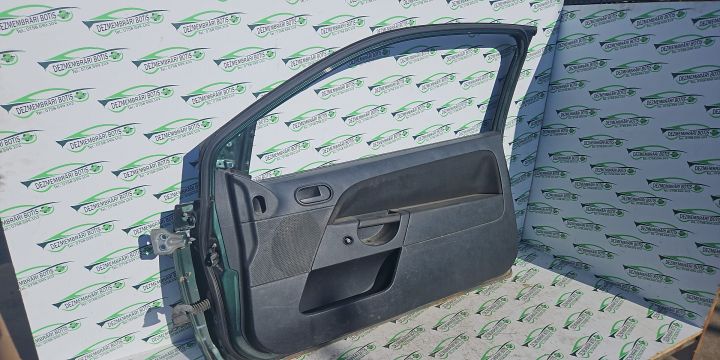 Usa / Portiera dreapta Ford Fiesta a 5-a generatie