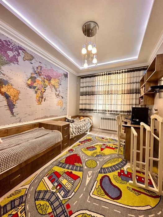 Срочно продается 4х комнатная квартира новостройка Паркентский рынок