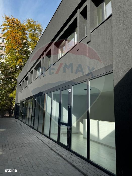 Spatiu comercial de vanzare 344 mp, Drumul Taberei-Moghioros
