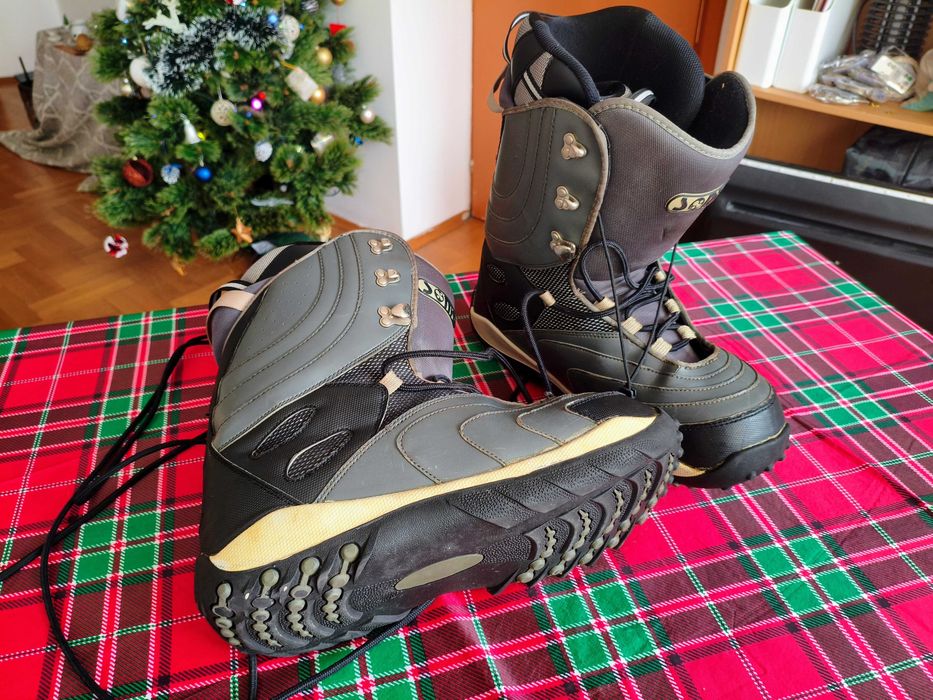 сноуборд обувки 300mm номер 45 Rossignol Sonic