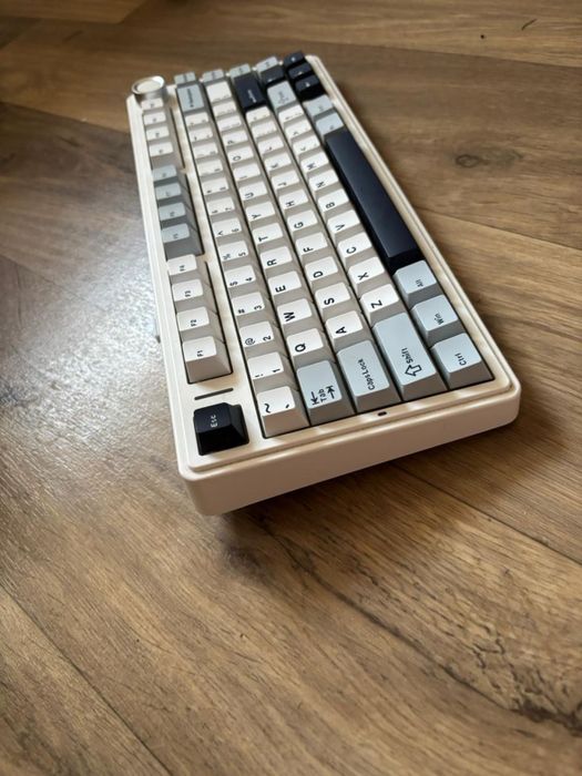 Клавиатура AULA F75 белый