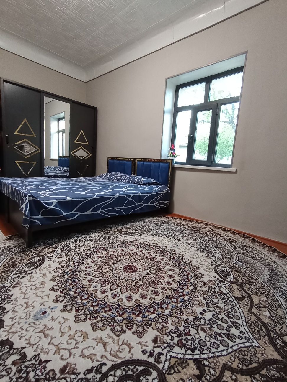 kamplekt spanli shkaf divanlar alohida yangi pachti