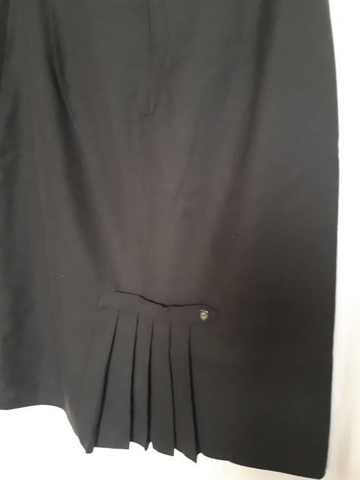 Fusta stofa neagra