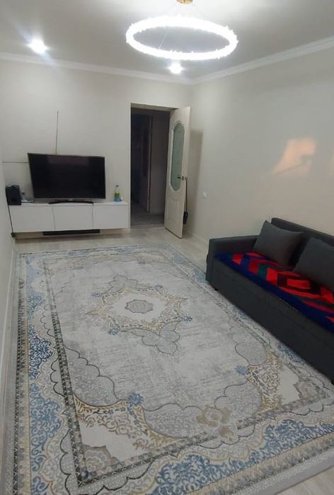 Продается 2-комнатная квартира с ремонтом и мебелью, ул. Аманжолова