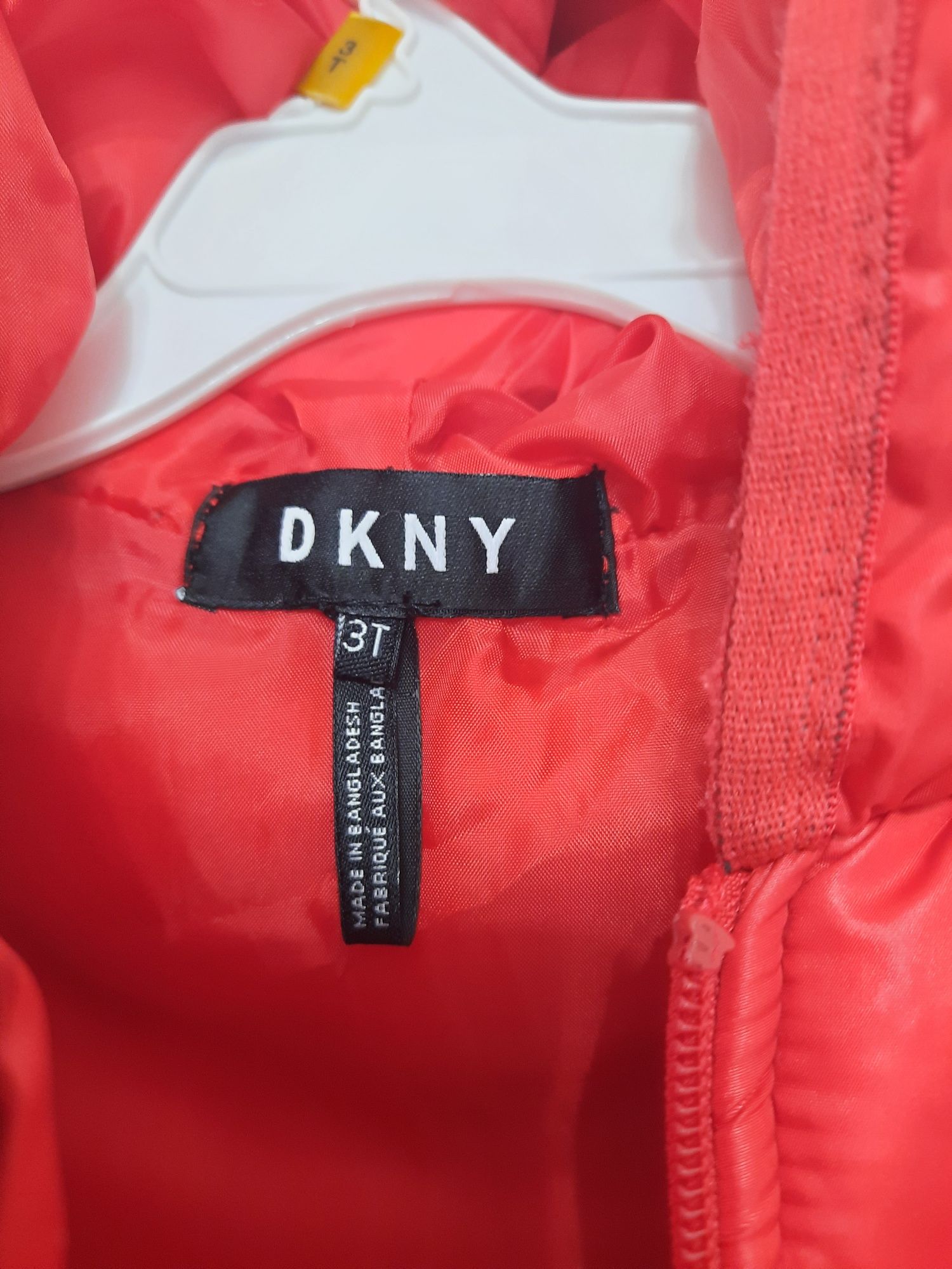 Vesta groasa DKNY 3 ani