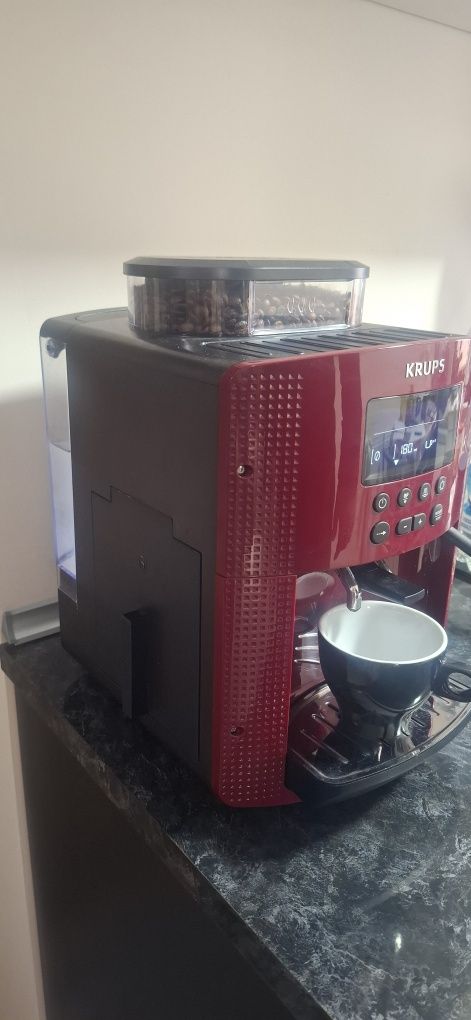 Expresor automat Krups