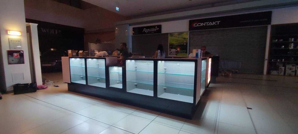 Amenajări interioare și exterioare, montaj mobilier, renovări