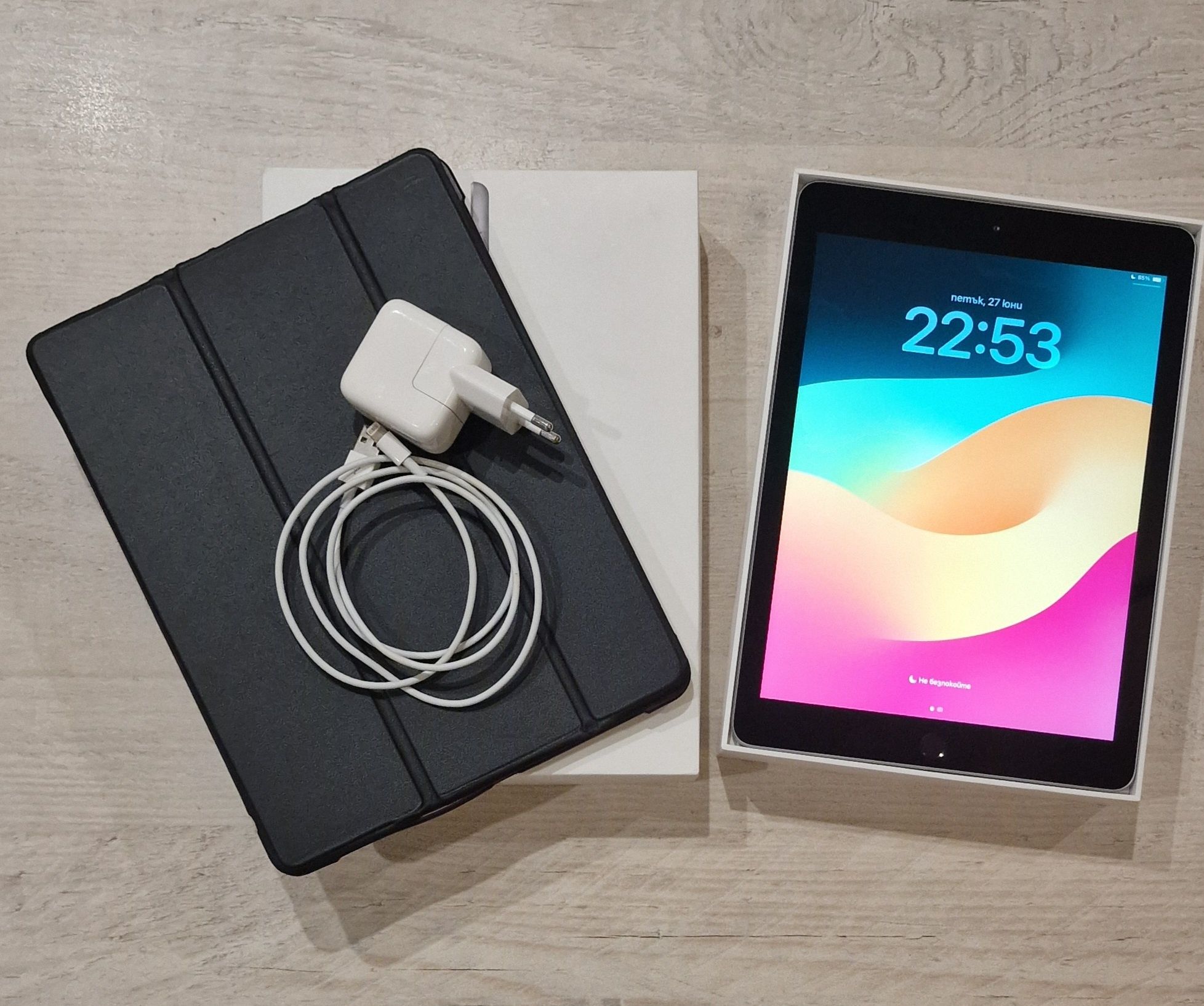 Таблет, ipad 6 - та генерация, 32gb