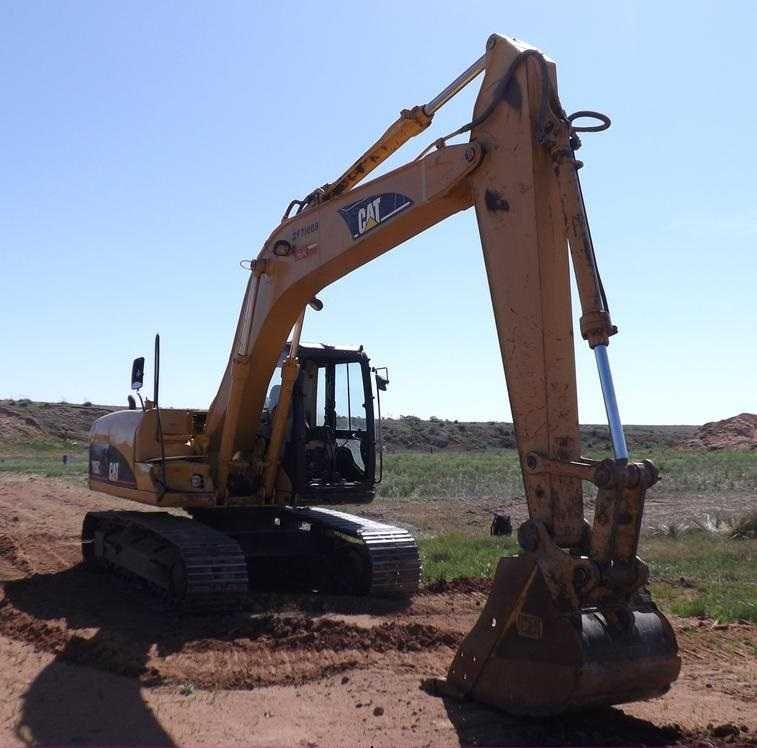 inchiriez excavator pe senile 18 Tone,basculanta, buldo, utilaje