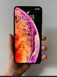 Айфон Xs max 64   Gb в хорошем Состояние