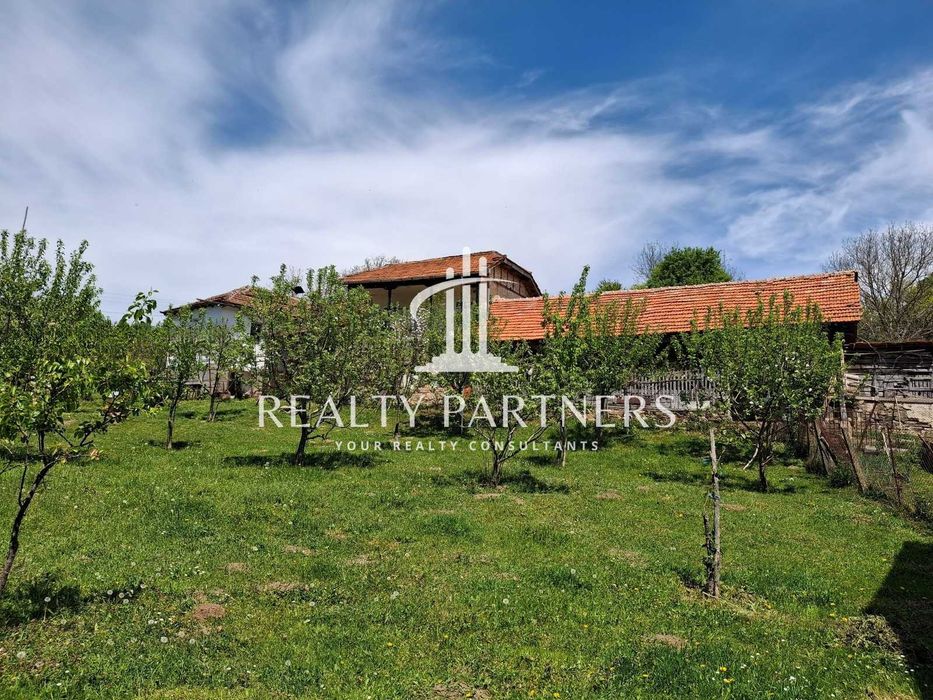 Къща в с. Горна Врабча област Перник