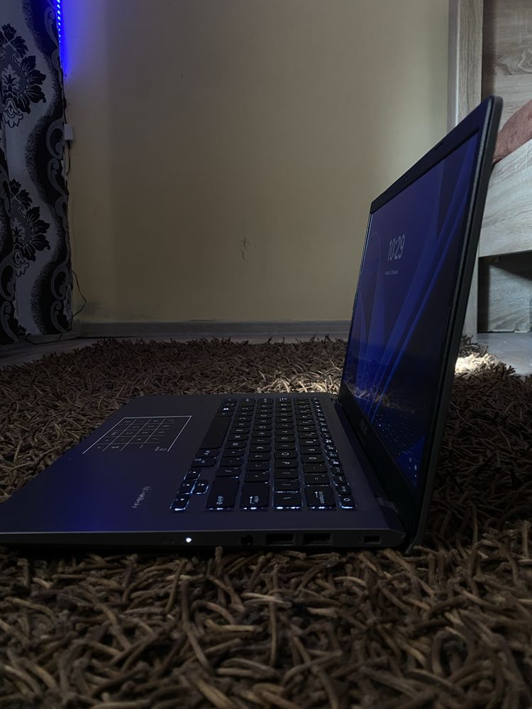 Laptop ASUS VivoBook X415FA