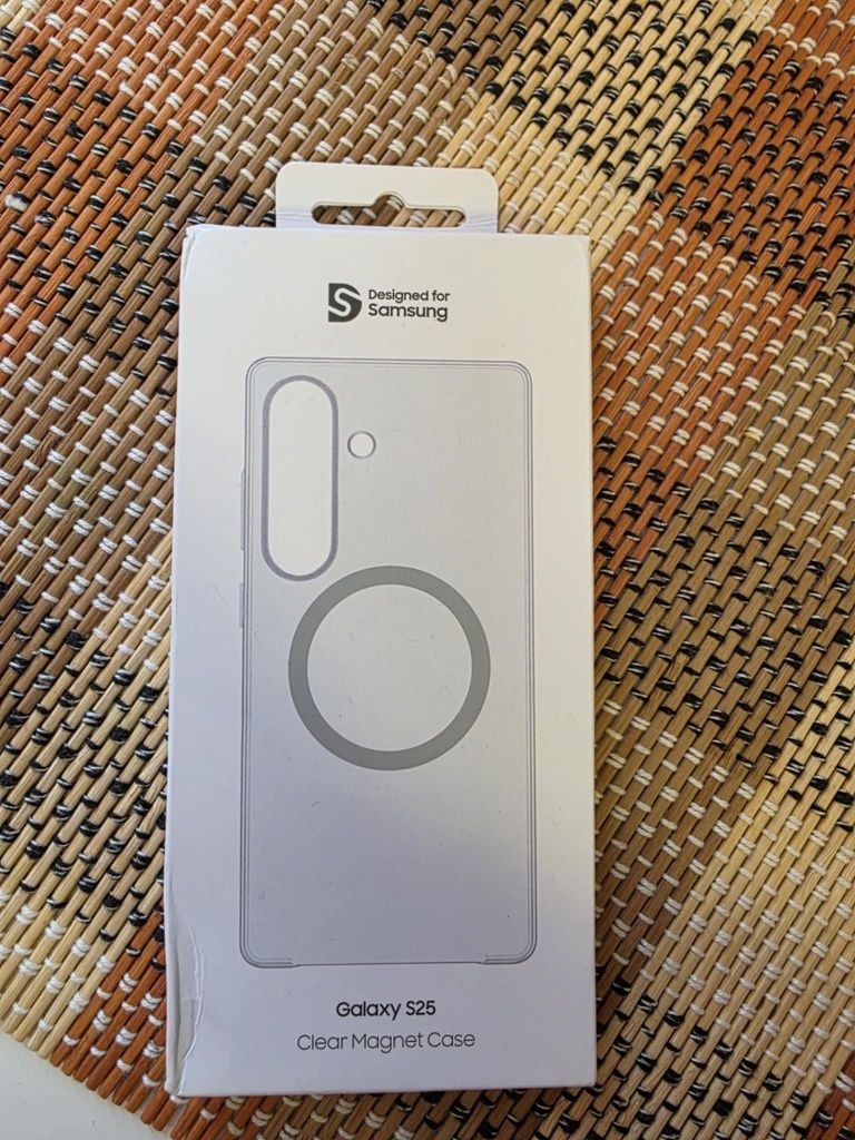 Samsung Galaxy S25 Clear Magnet Case