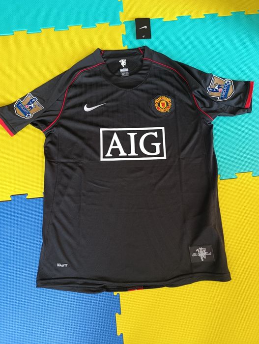 Ретро футболни тениски за ценители