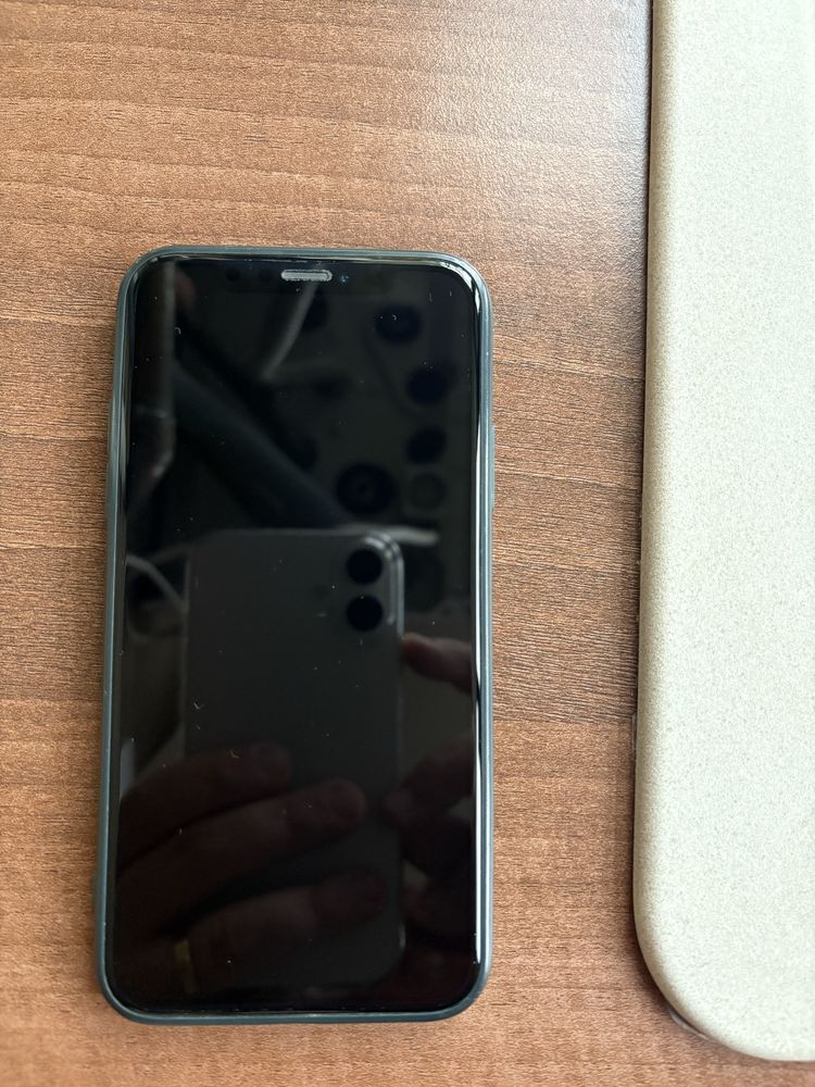 Vând Iphone XS Alb