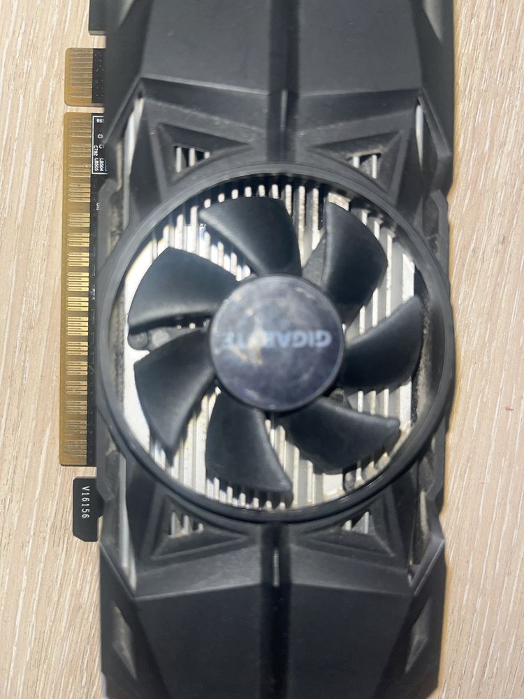 Видеокарта 1050ti 4gb