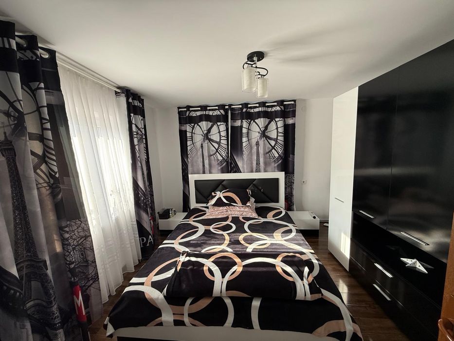 Casa de vânzare Filiași