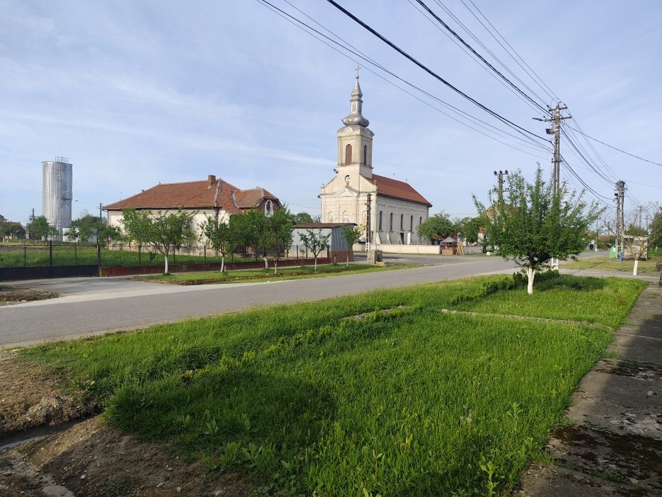 Vand casa + teren Sarbova