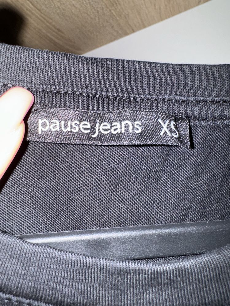Тениска Pause