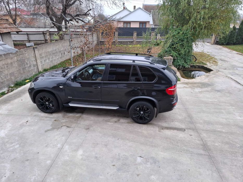 Vand BMW X5 motor defect