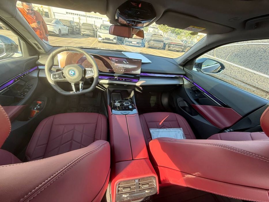 Bmw i5 35L авто кредит нахтга сотилади