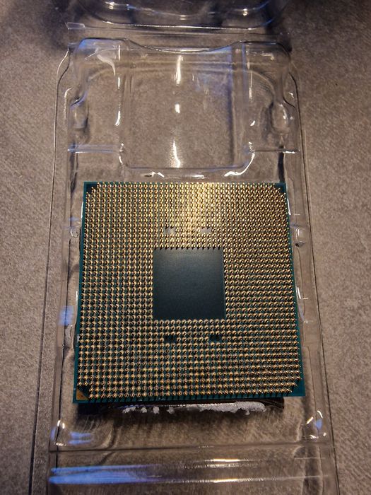 Ryzen 5 1600 și Nvidia GTX 1060 Gigabyte G1 Gaming 6GB 192-bit