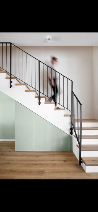 Balustrada fier forjat, scari pe rotund,riflaje metalice,porti