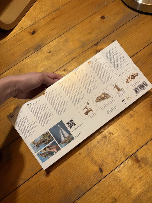 Puzzle 3D nou de la Ugears